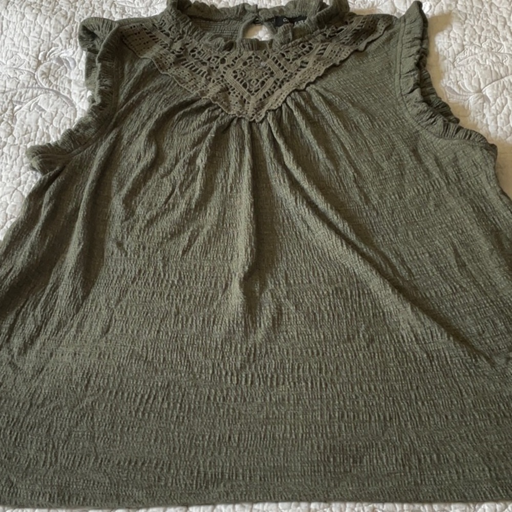 Stylish green shirt